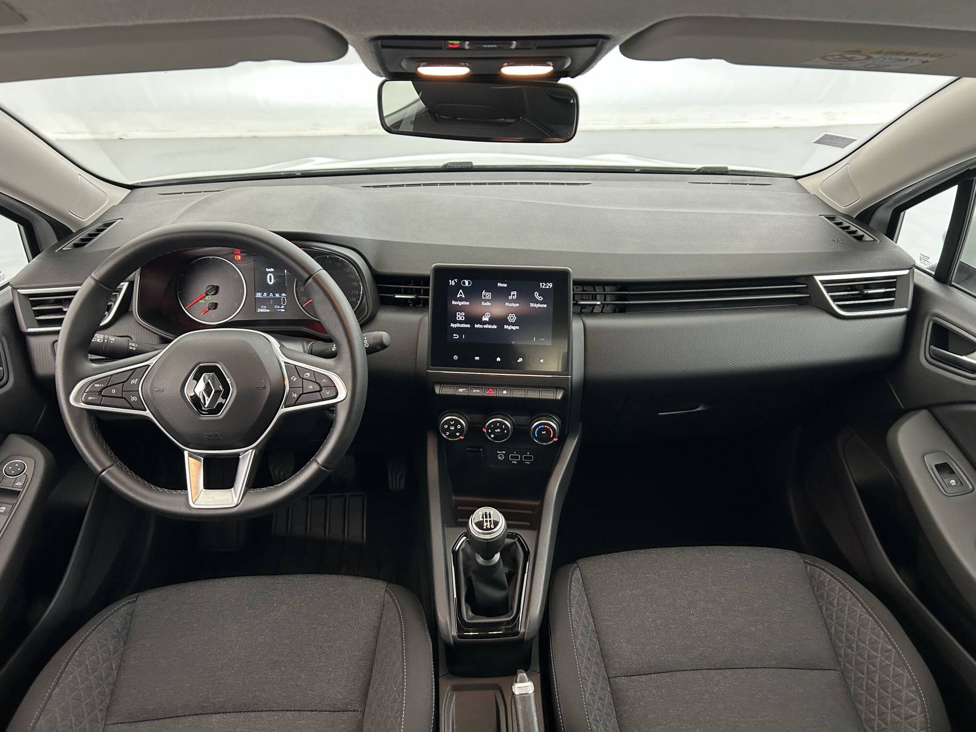 Vente en ligne Renault Clio 5 Clio TCe 90 - 21N au prix de 13 490 €