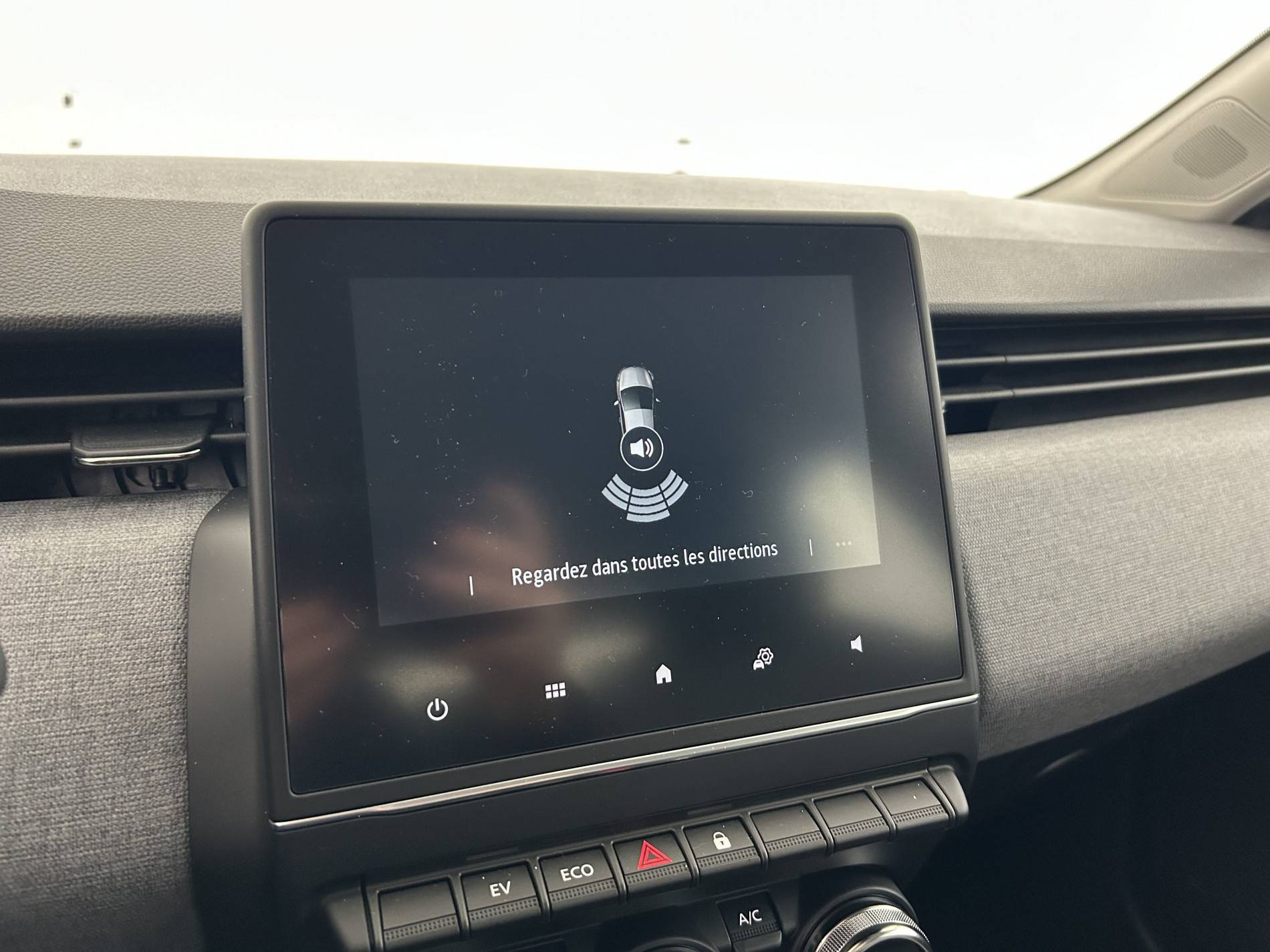 Vente en ligne Renault Clio 5 Clio E-Tech full hybrid 145 ch GSR2 au prix de 19 490 €