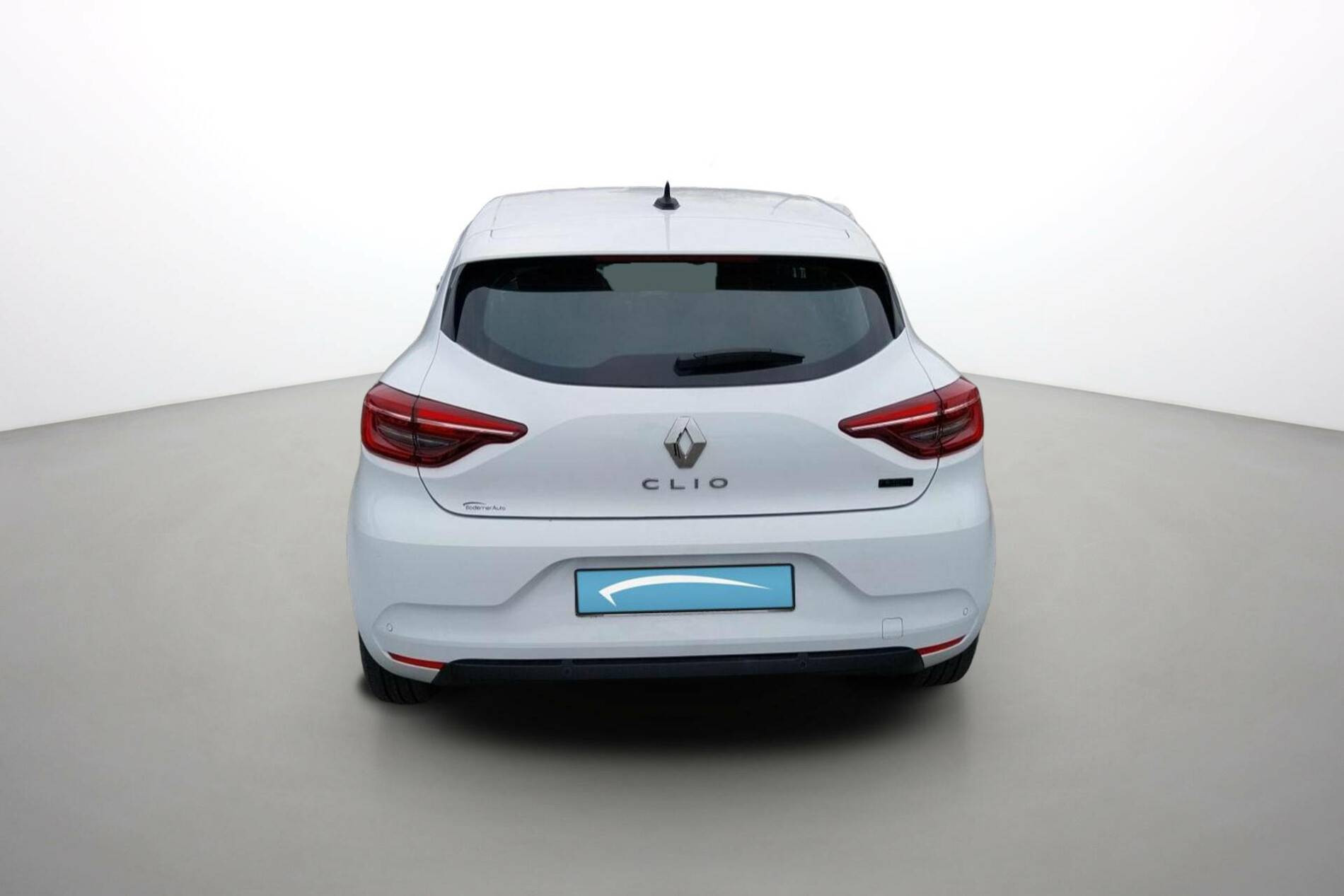 Vente en ligne Renault Clio 5 Clio E-Tech full hybrid 145 au prix de 17 790 €