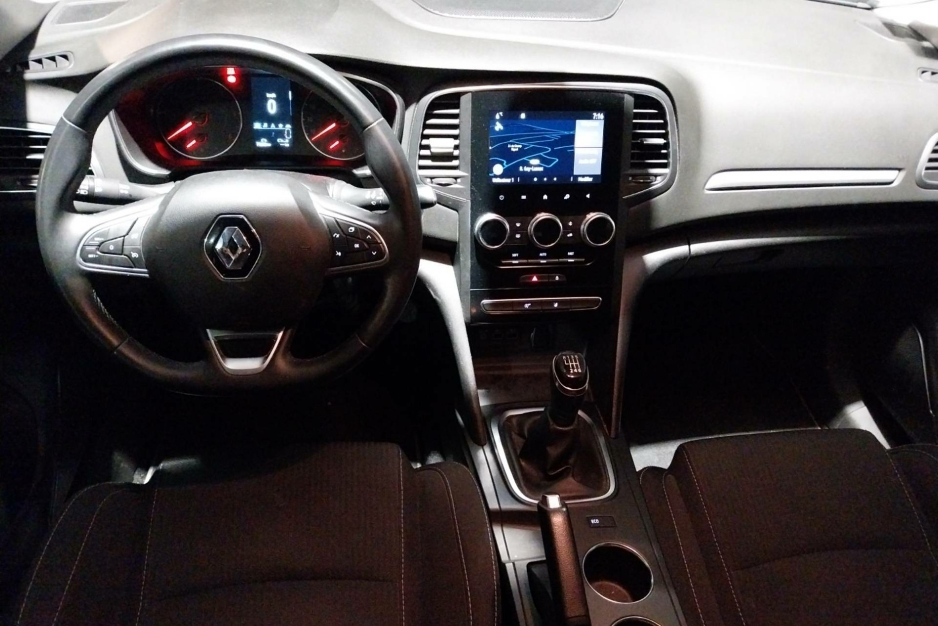 Vente en ligne Renault Megane 4 Mégane IV Berline Blue dCi 115 - 21B au prix de 15 490 €