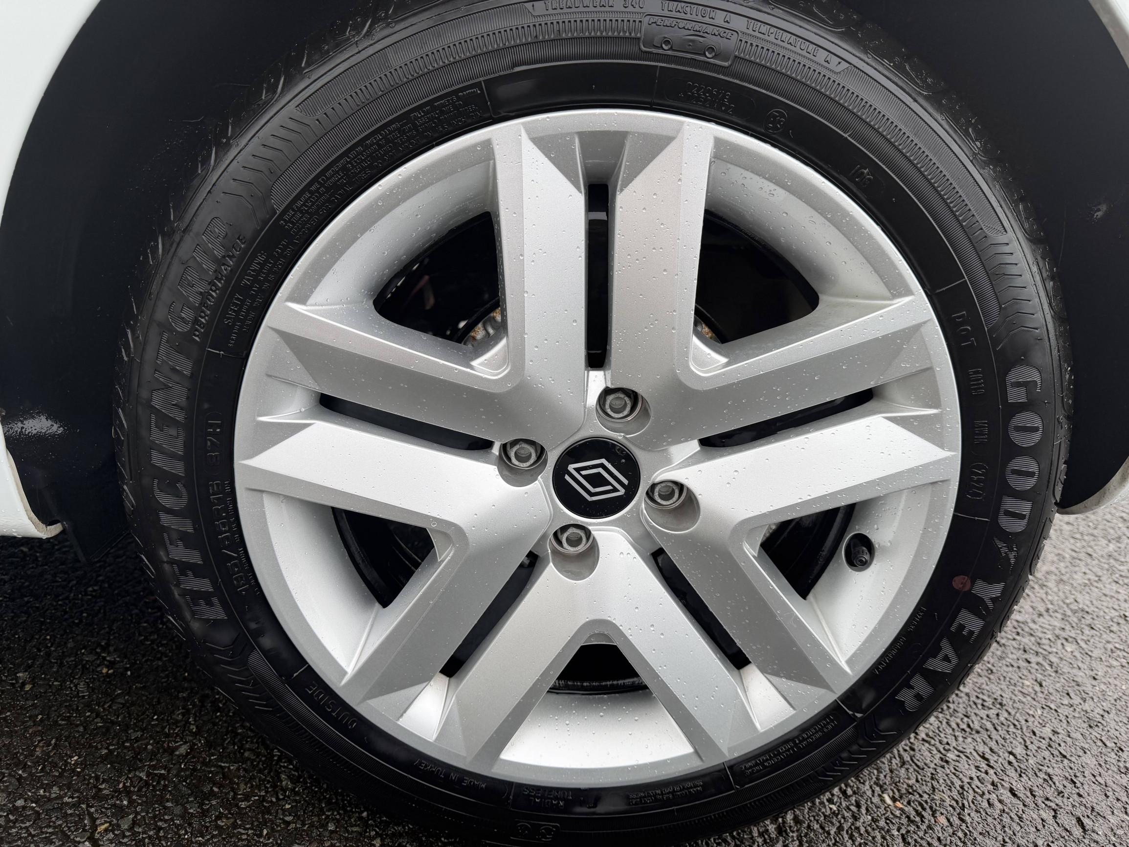 Vente en ligne Renault Clio 5 Clio SCe 65 ch GSR2 au prix de 14 990 €