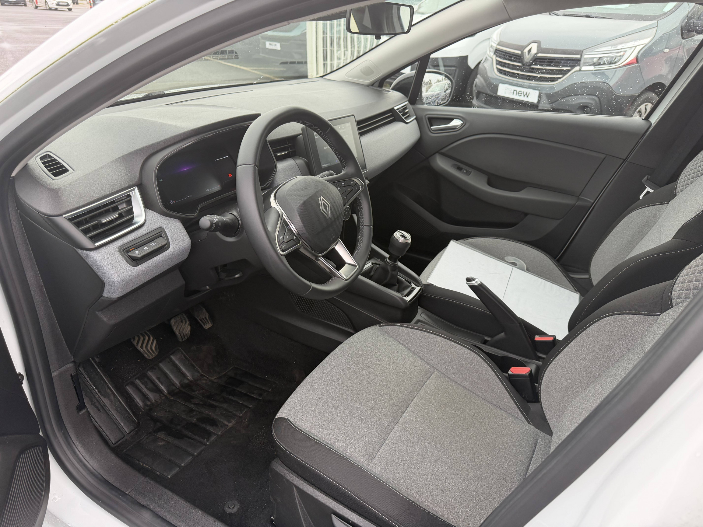 Vente en ligne Renault Clio 5 Clio SCe 65 ch GSR2 au prix de 14 990 €