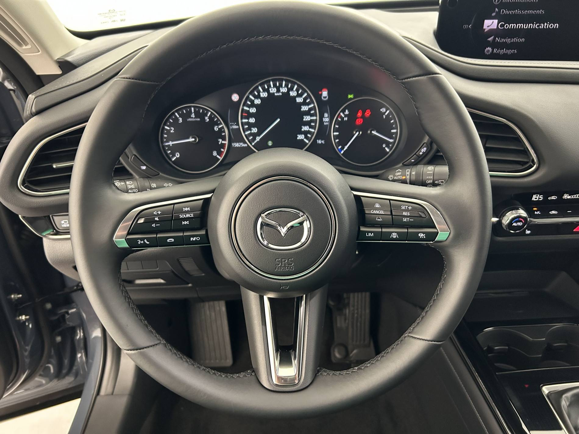 Vente en ligne Mazda CX-30 CX-30 2.0L e-SKYACTIV X M Hybrid 186 ch 4x2 BVM6 au prix de 28 590 €