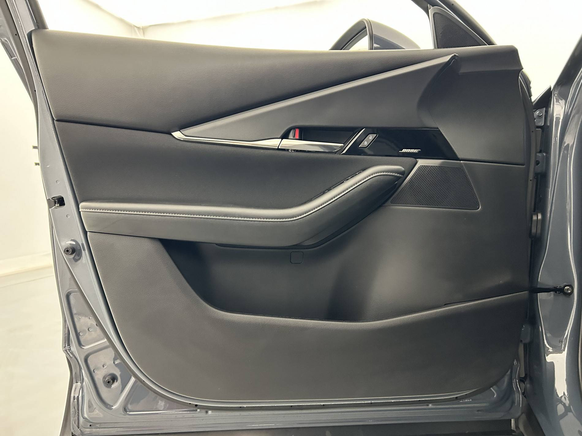 Vente en ligne Mazda CX-30 CX-30 2.0L e-SKYACTIV X M Hybrid 186 ch 4x2 BVM6 au prix de 28 590 €