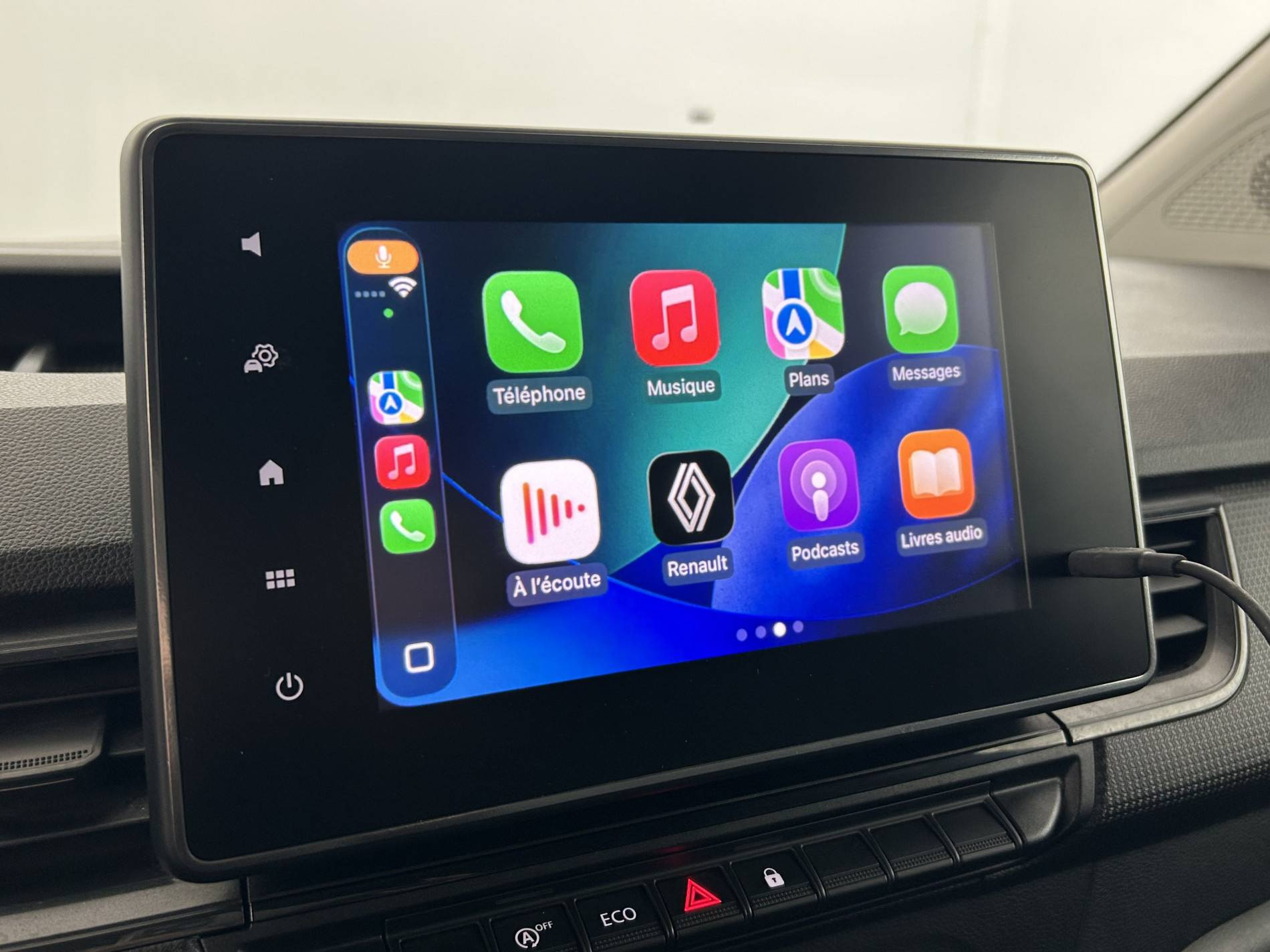 Vente en ligne Renault Kangoo Van  BLUE DCI 95 au prix de 18 790 €