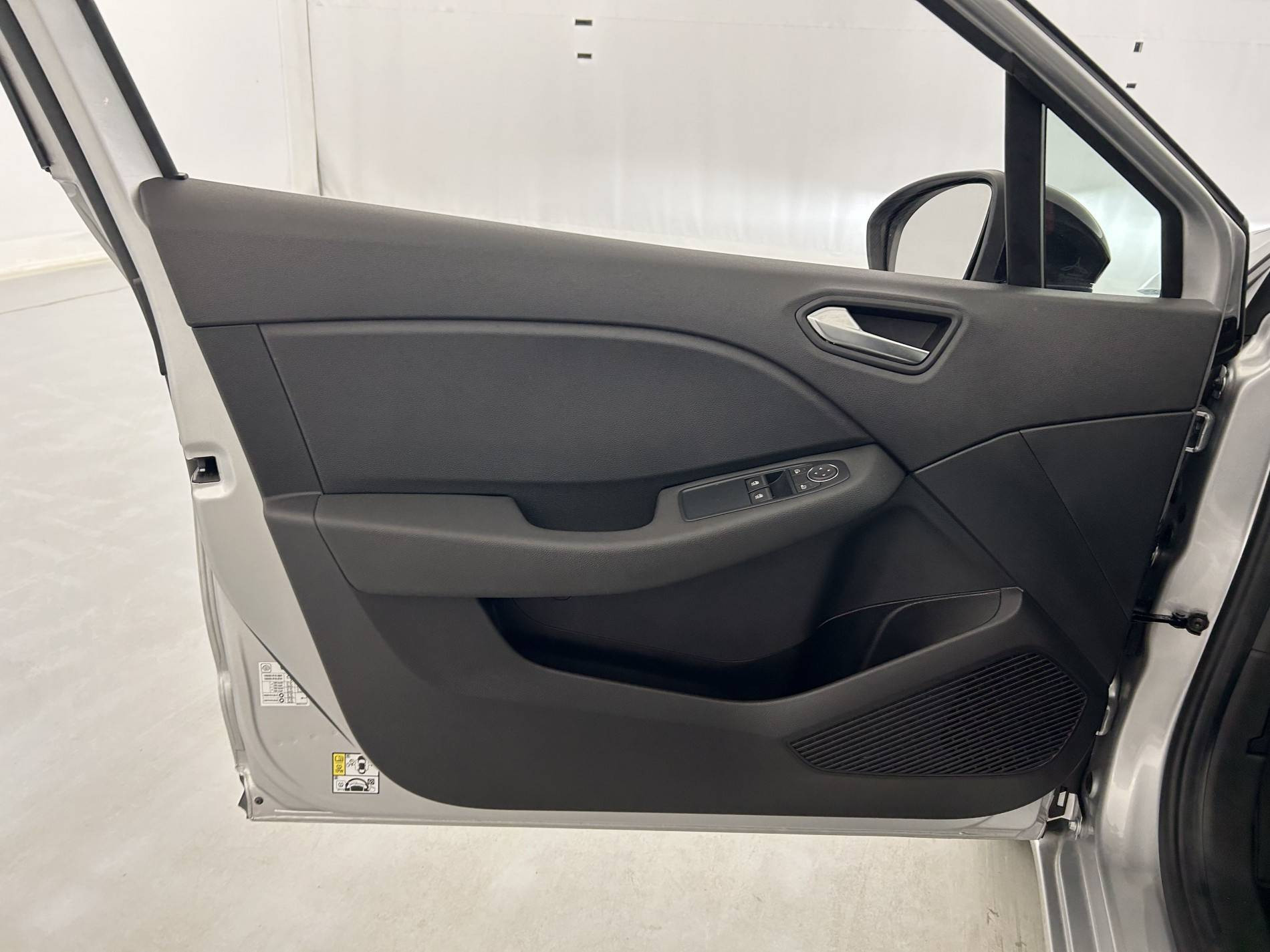 Vente en ligne Renault Clio 5 Clio TCe 90 au prix de 14 290 €