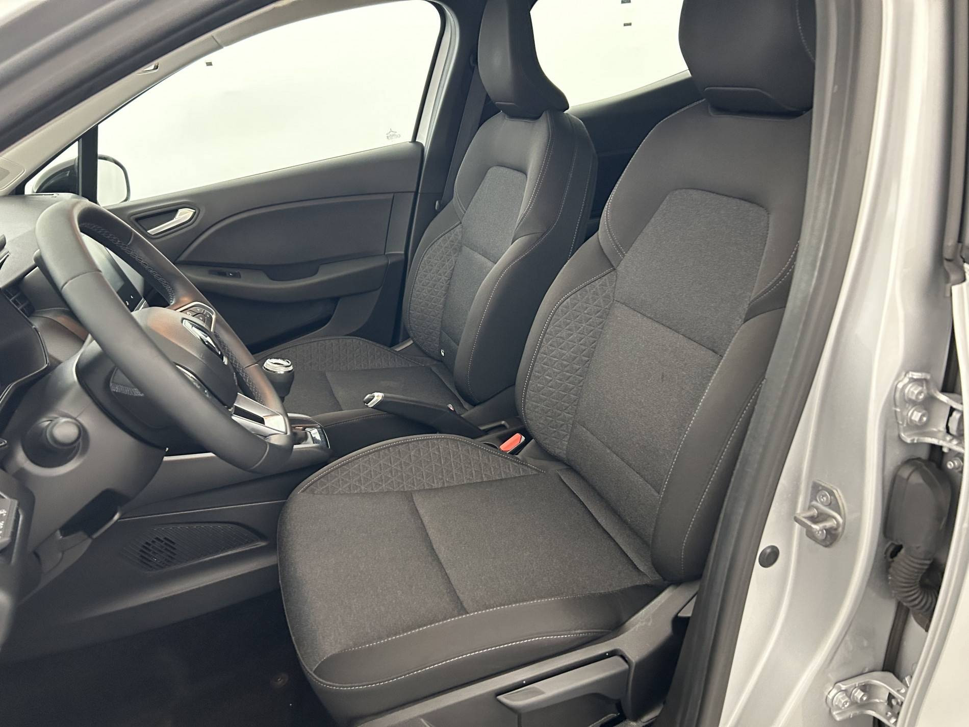 Vente en ligne Renault Clio 5 Clio TCe 90 au prix de 14 290 €