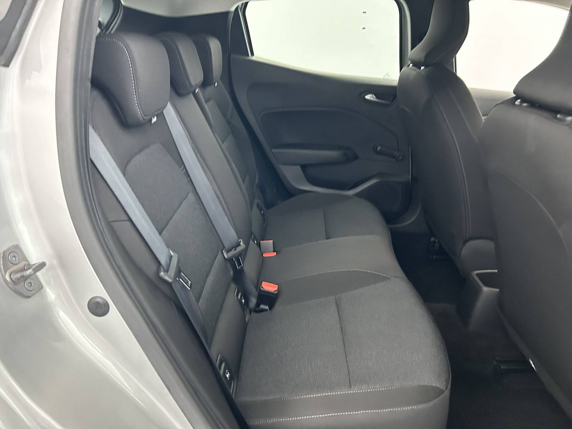 Vente en ligne Renault Clio 5 Clio TCe 90 au prix de 14 290 €