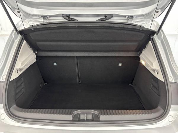 Vente en ligne Renault Clio 5 Clio TCe 90 au prix de 15 280 €