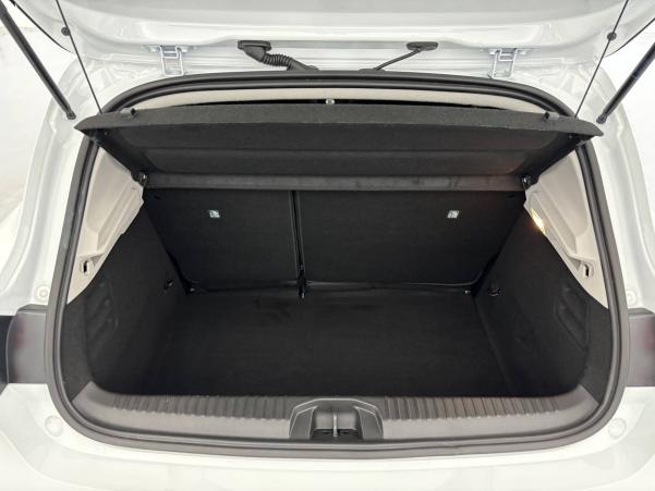 Vente en ligne Renault Clio 5 Clio TCe 90 au prix de 15 780 €