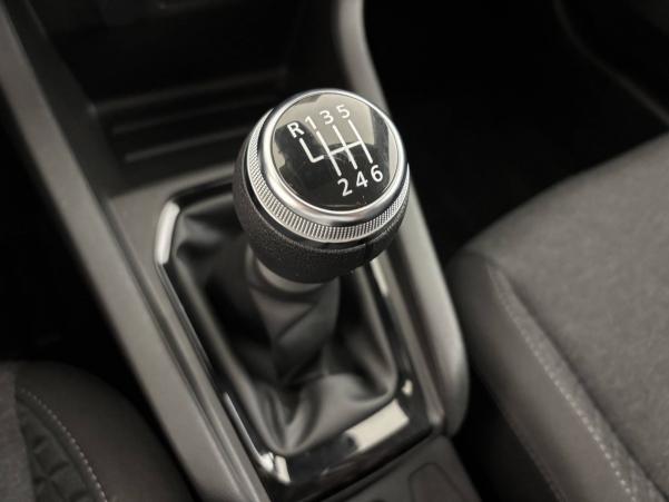 Vente en ligne Renault Clio 5 Clio TCe 90 au prix de 15 780 €