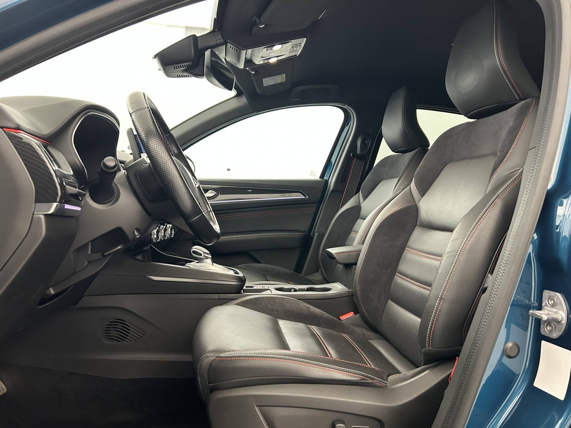 Vente en ligne Renault Arkana  E-Tech 145 - 21B au prix de 21 490 €