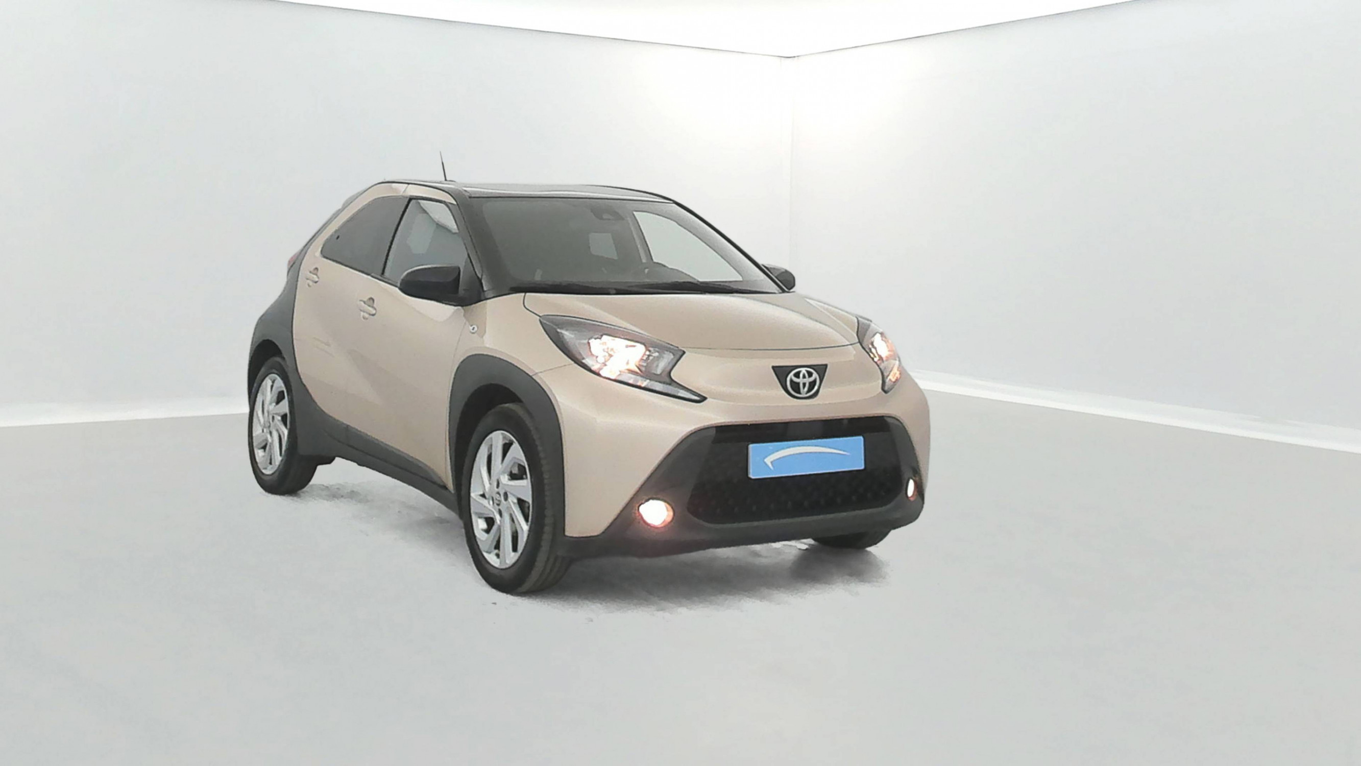 Vente en ligne Toyota Aygo X  1.0 VVT-i 72 S-CVT au prix de 15 490 €