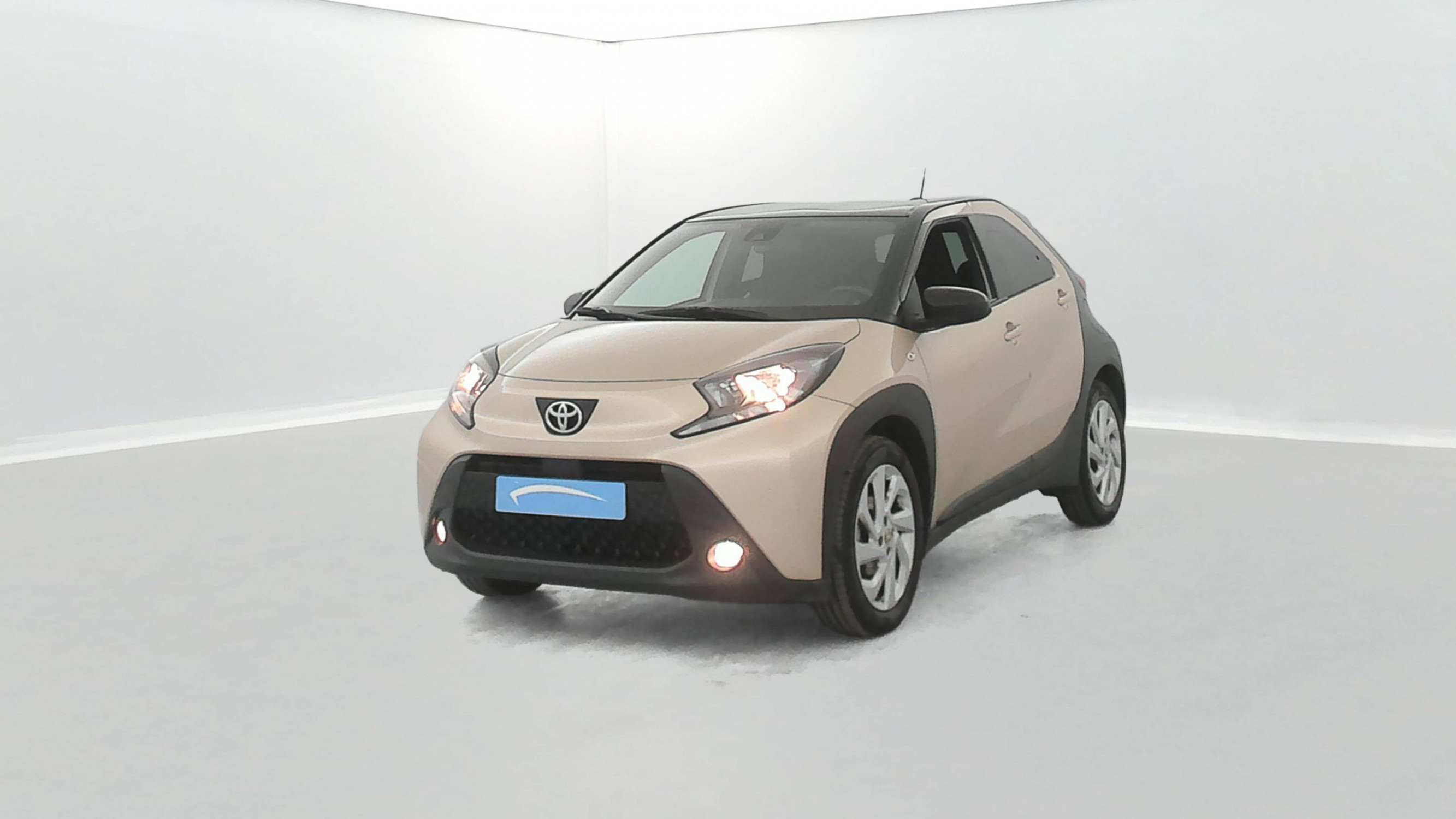Toyota Aygo X  1.0 VVT-i 72 S-CVT occasion de 2022 en vente à Lannion