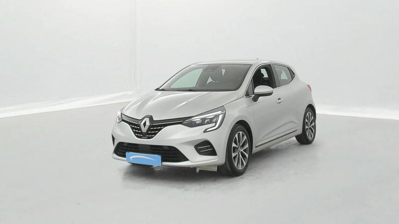 Vente en ligne Renault Clio 5 Clio E-Tech 140 au prix de 17 490 €