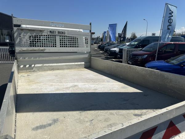 Vente en ligne Renault Master Benne MASTER BS PROP RJ3500 L3+COFFRE ENERGY DCI 165 au prix de 32 488 €