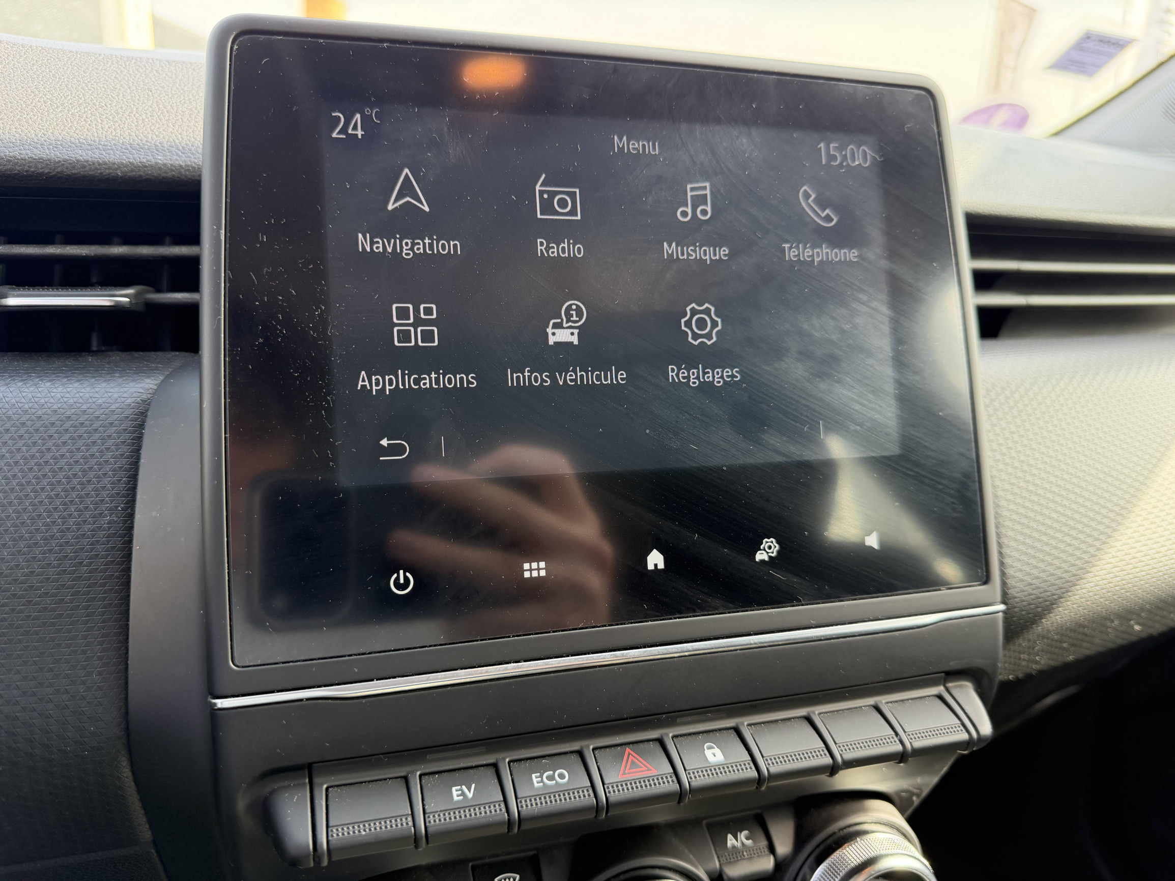 Vente en ligne Renault Clio 5 Clio E-Tech 140 au prix de 13 990 €