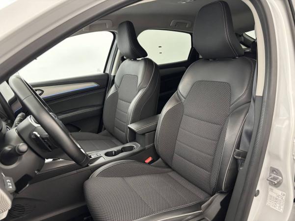 Vente en ligne Renault Arkana  TCe 140 EDC FAP - 21B au prix de 21 390 €