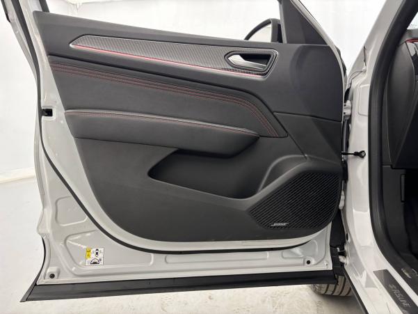Vente en ligne Renault Arkana  E-Tech 145 - 21B au prix de 20 990 €