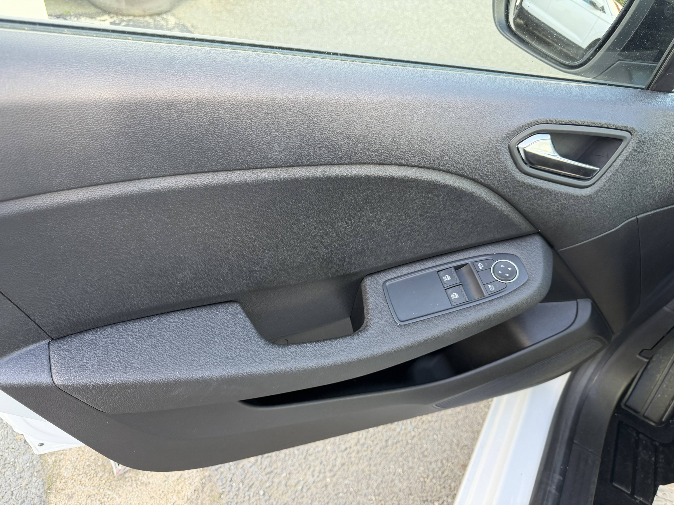 Vente en ligne Renault Clio 5 Clio TCe 90 au prix de 13 890 €