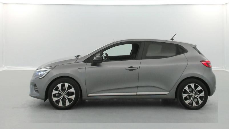 Vente en ligne Renault Clio 5 Clio E-Tech full hybrid 145 au prix de 17 990 €