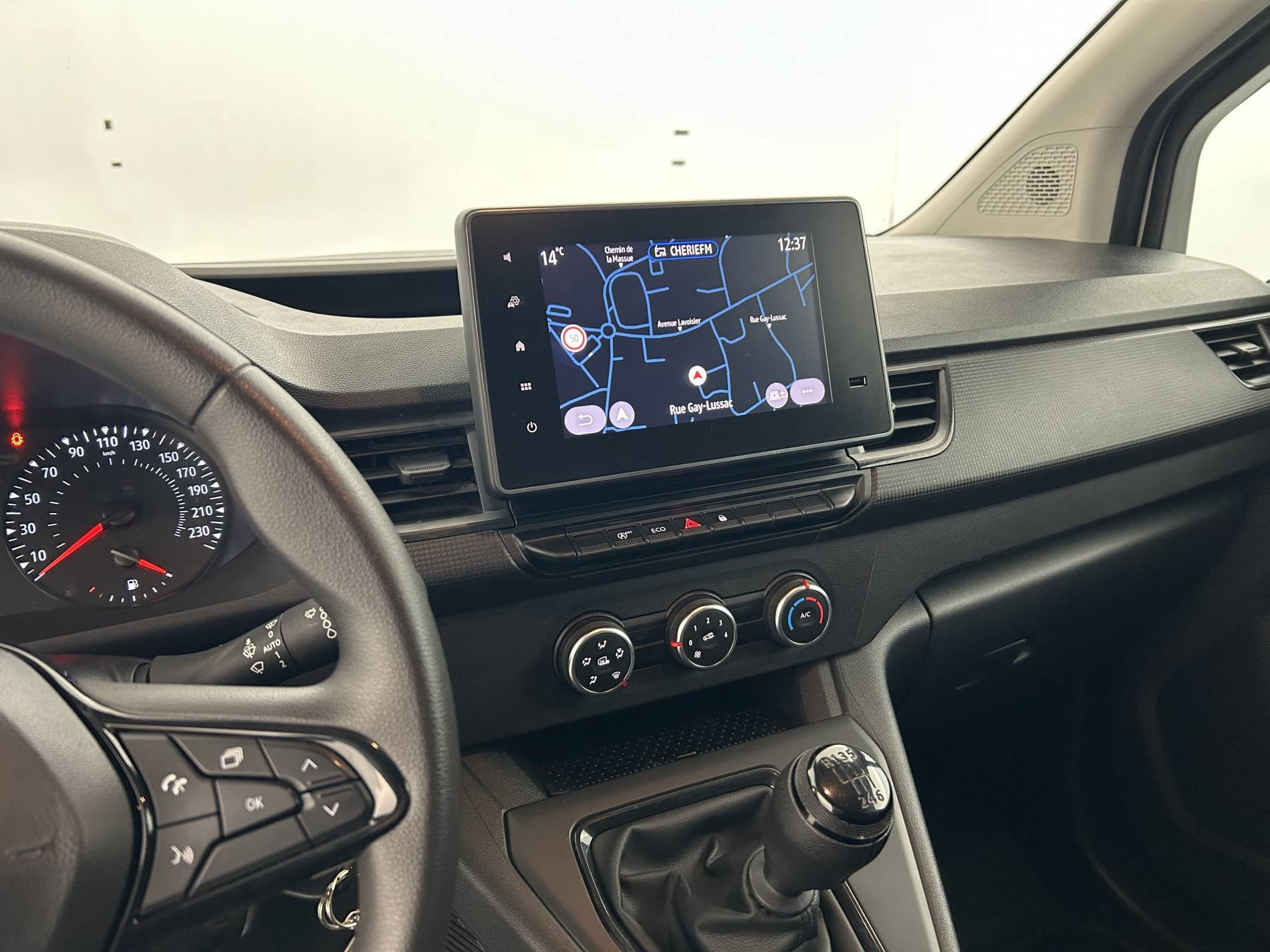 Vente en ligne Renault Kangoo Van  BLUE DCI 95 au prix de 18 990 €