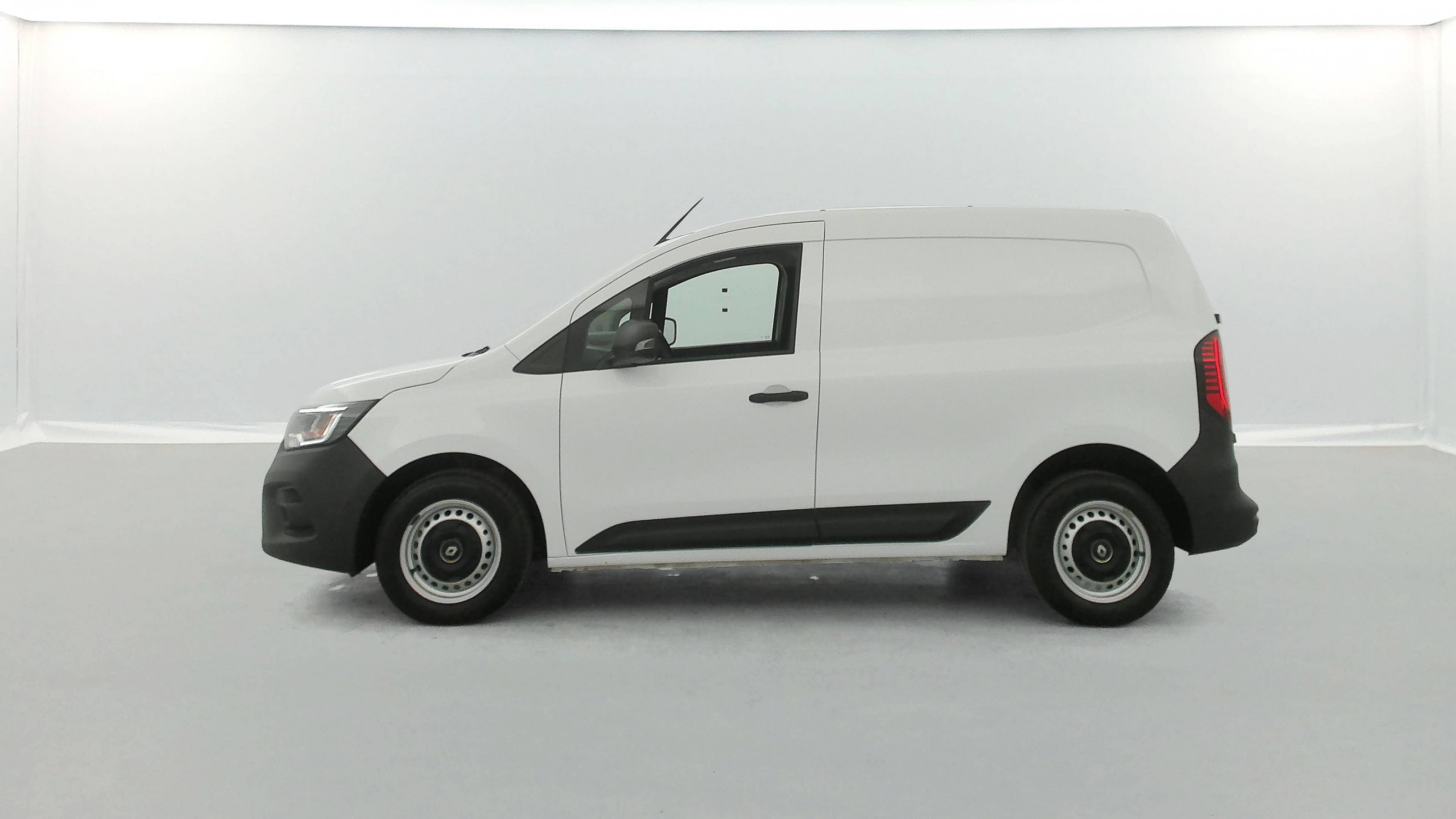 Vente en ligne Renault Kangoo Van  BLUE DCI 95 au prix de 18 990 €