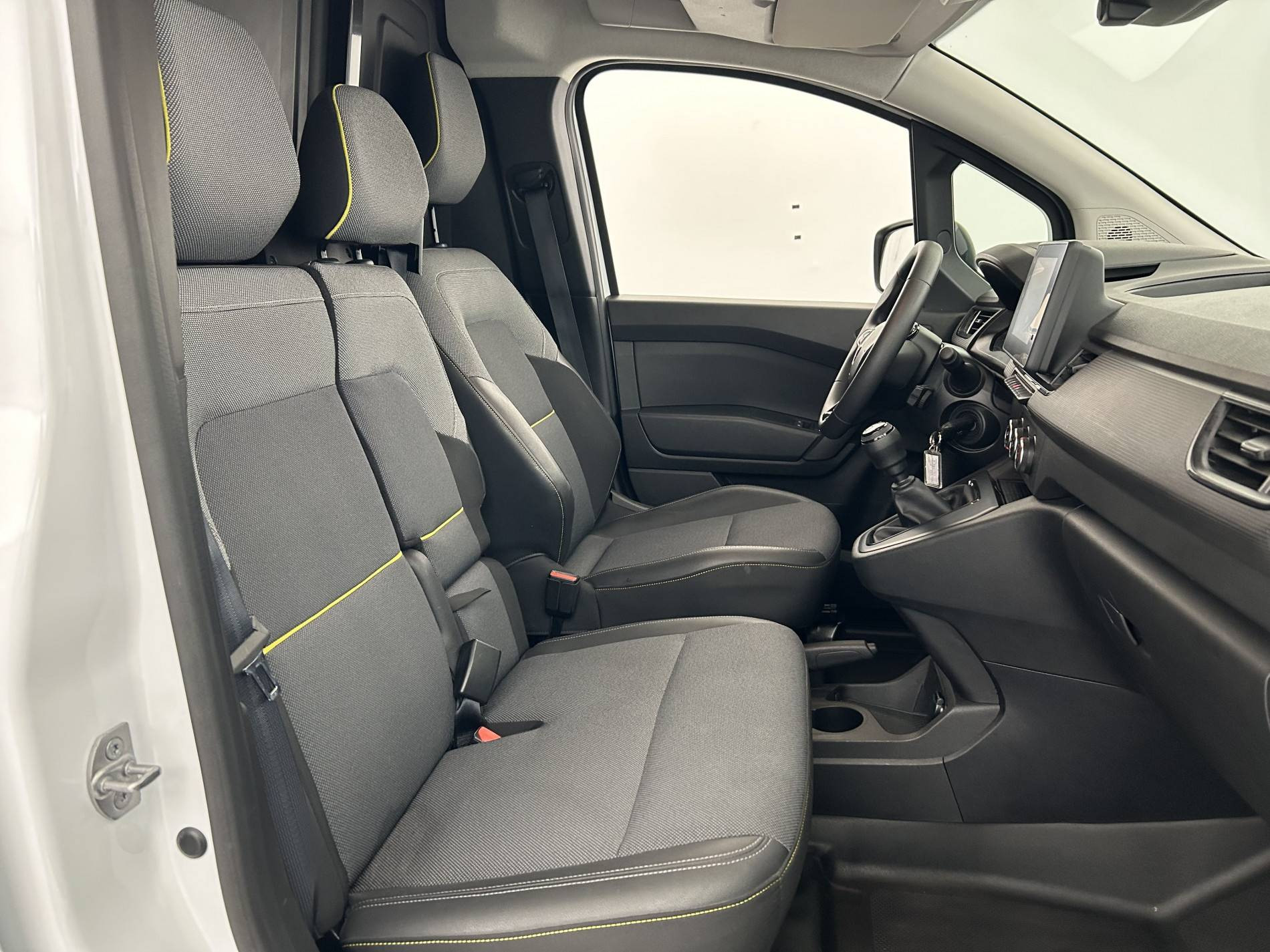 Vente en ligne Renault Kangoo Van  BLUE DCI 95 au prix de 18 990 €