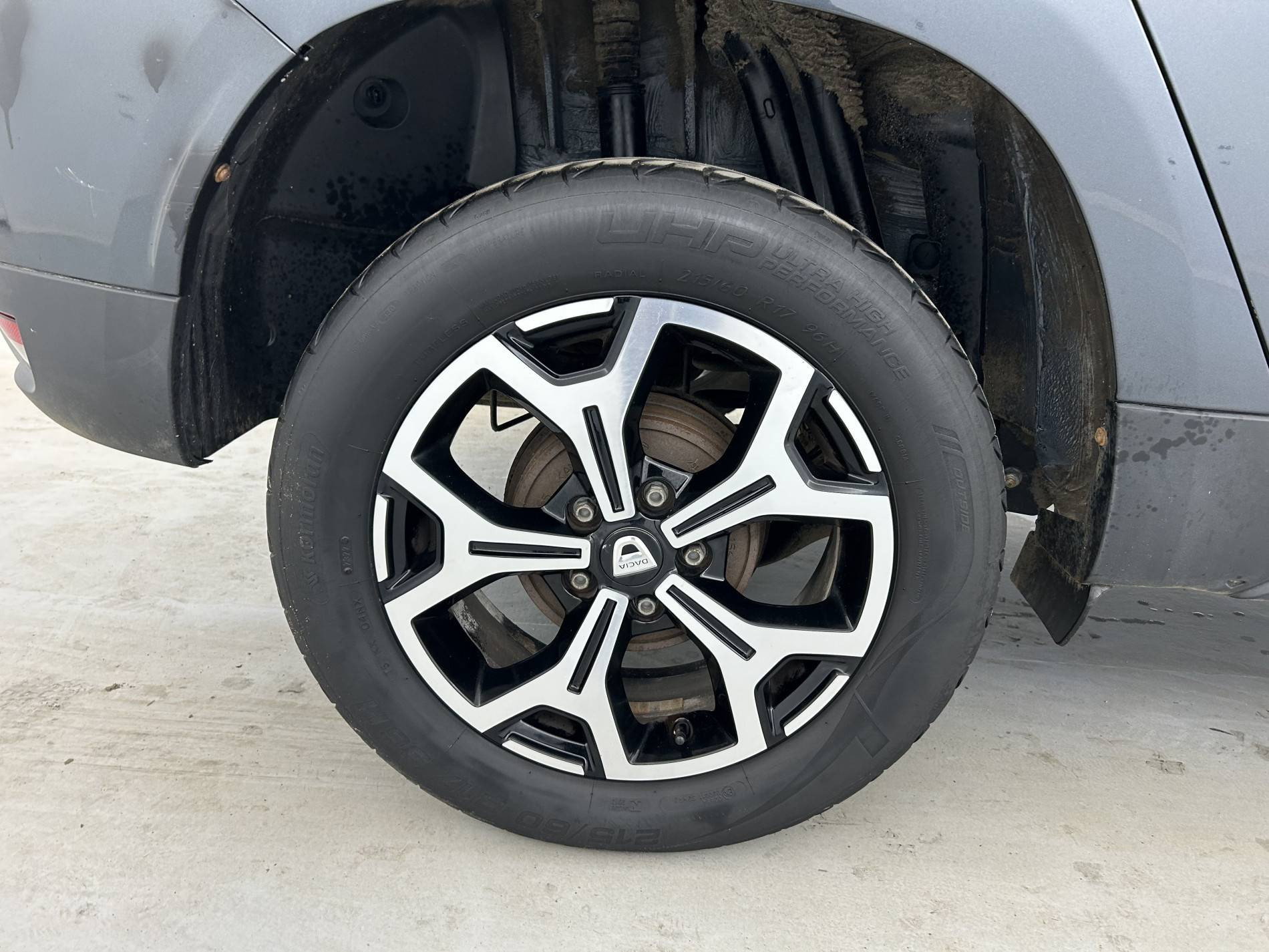 Vente en ligne Dacia Duster  TCe 130 FAP 4x2 au prix de 14 590 €