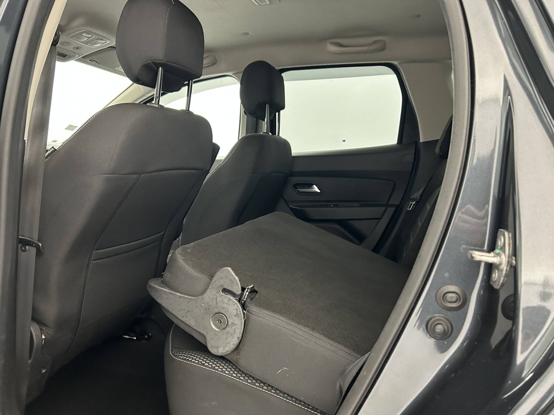 Vente en ligne Dacia Duster  TCe 130 FAP 4x2 au prix de 14 590 €