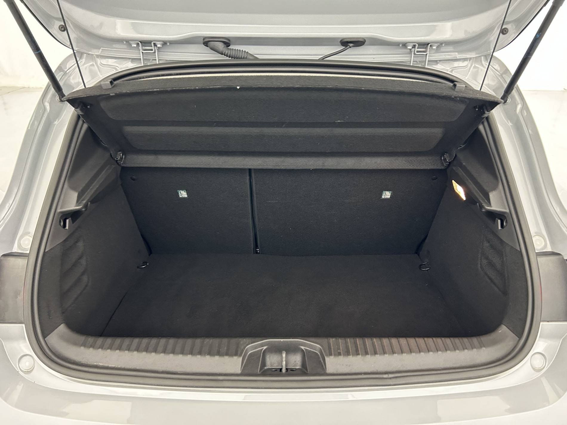 Vente en ligne Renault Clio 5 Clio E-Tech full hybrid 145 ch GSR2 au prix de 19 490 €