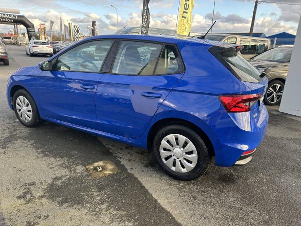 Vente en ligne Skoda Fabia  1.0 MPI 65 ch BVM5 au prix de 12 990 €