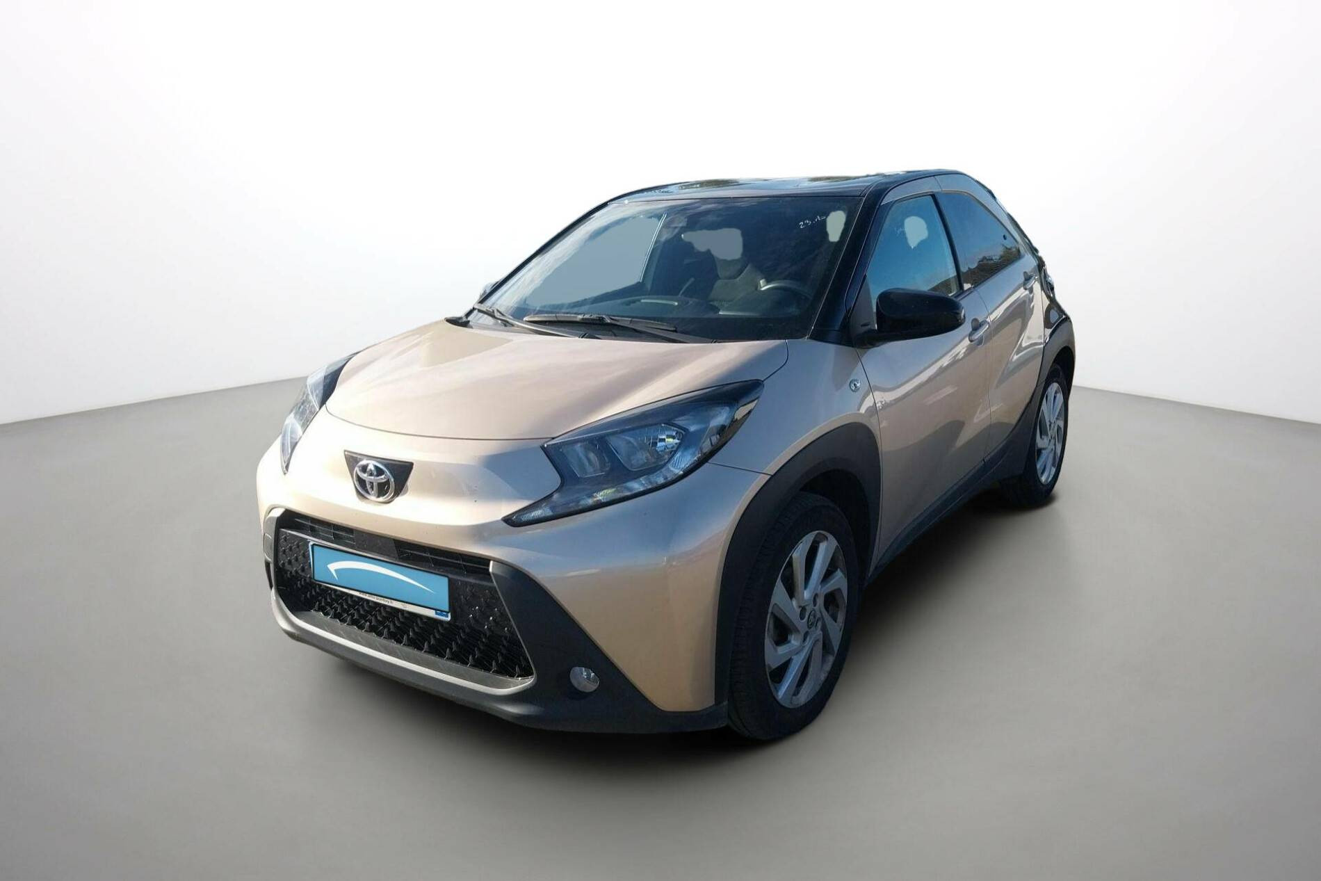 Vente en ligne Toyota Aygo X  1.0 VVT-i 72 S-CVT au prix de 15 490 €