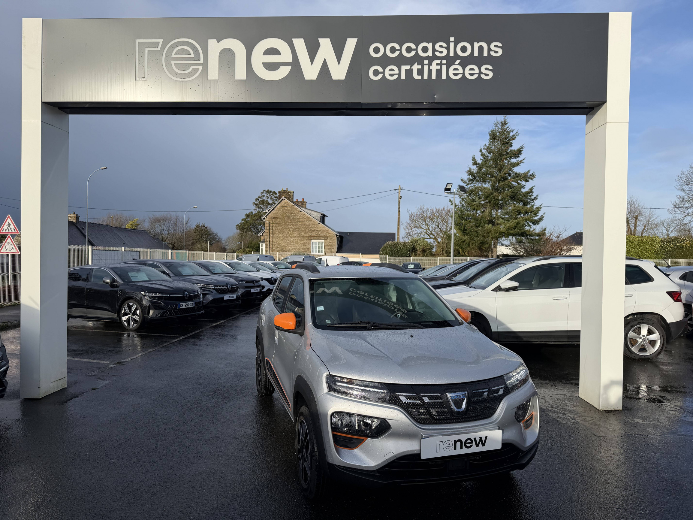 Dacia Spring  Achat Intégral occasion de 2021 en vente à Lannion