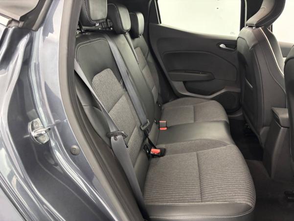 Vente en ligne Renault Clio 5 Clio TCe 90 - 21N au prix de 14 990 €