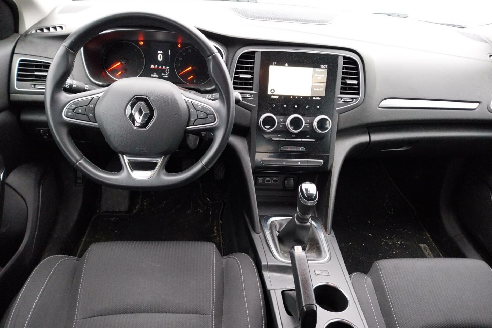 Vente en ligne Renault Megane 4 Mégane IV Berline Blue dCi 115 - 21B au prix de 15 490 €