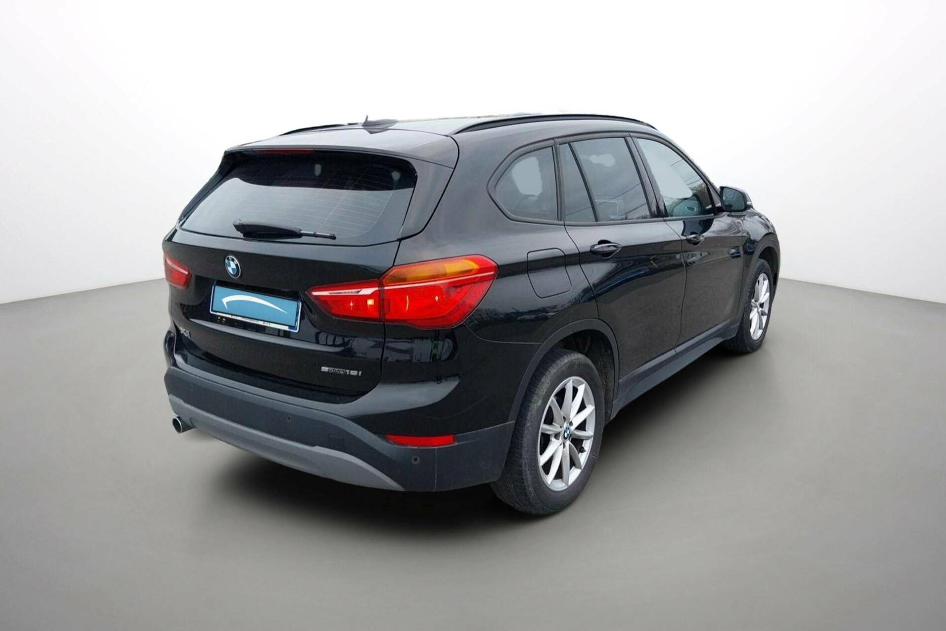 Vente en ligne Bmw X1 X1 sDrive 18i 140 ch au prix de 19 490 €