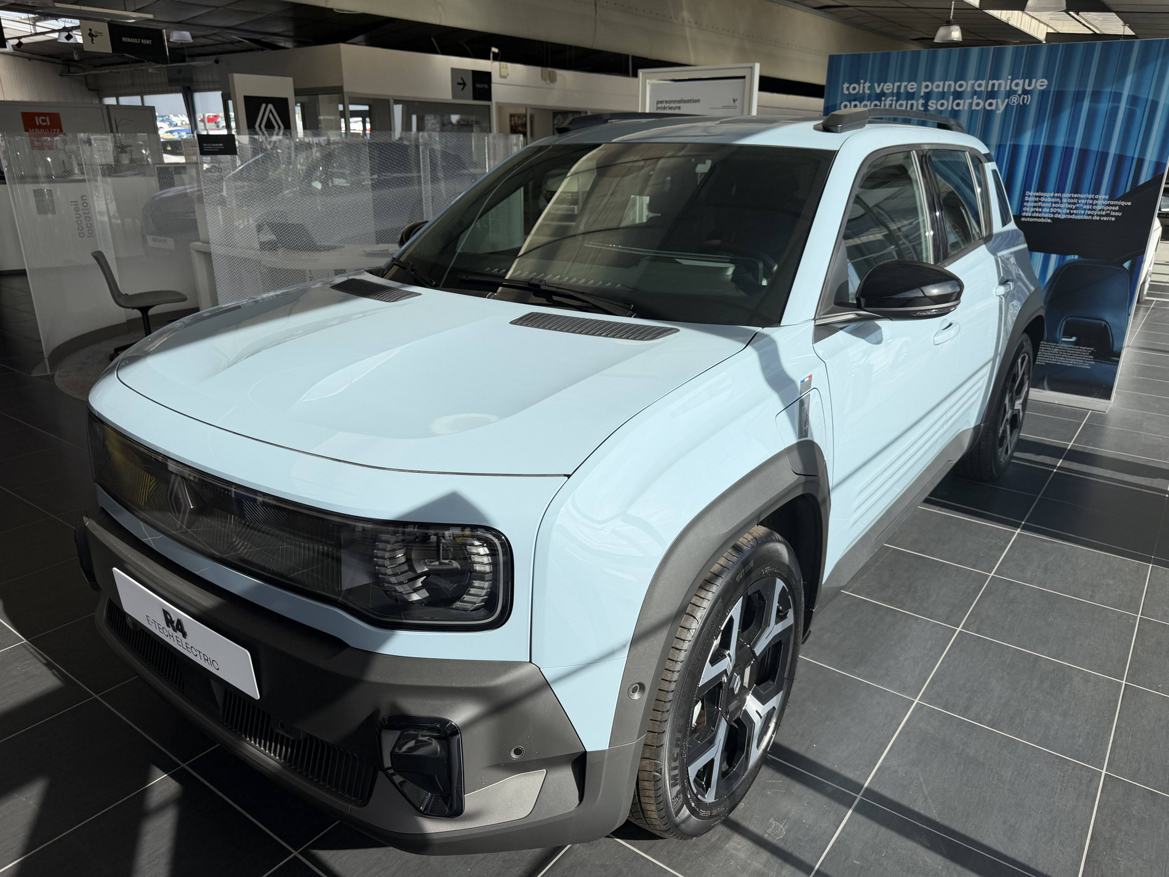 Renault R4 E-Tech  150 ch autonomie confort occasion de 2025 en vente à Lannion