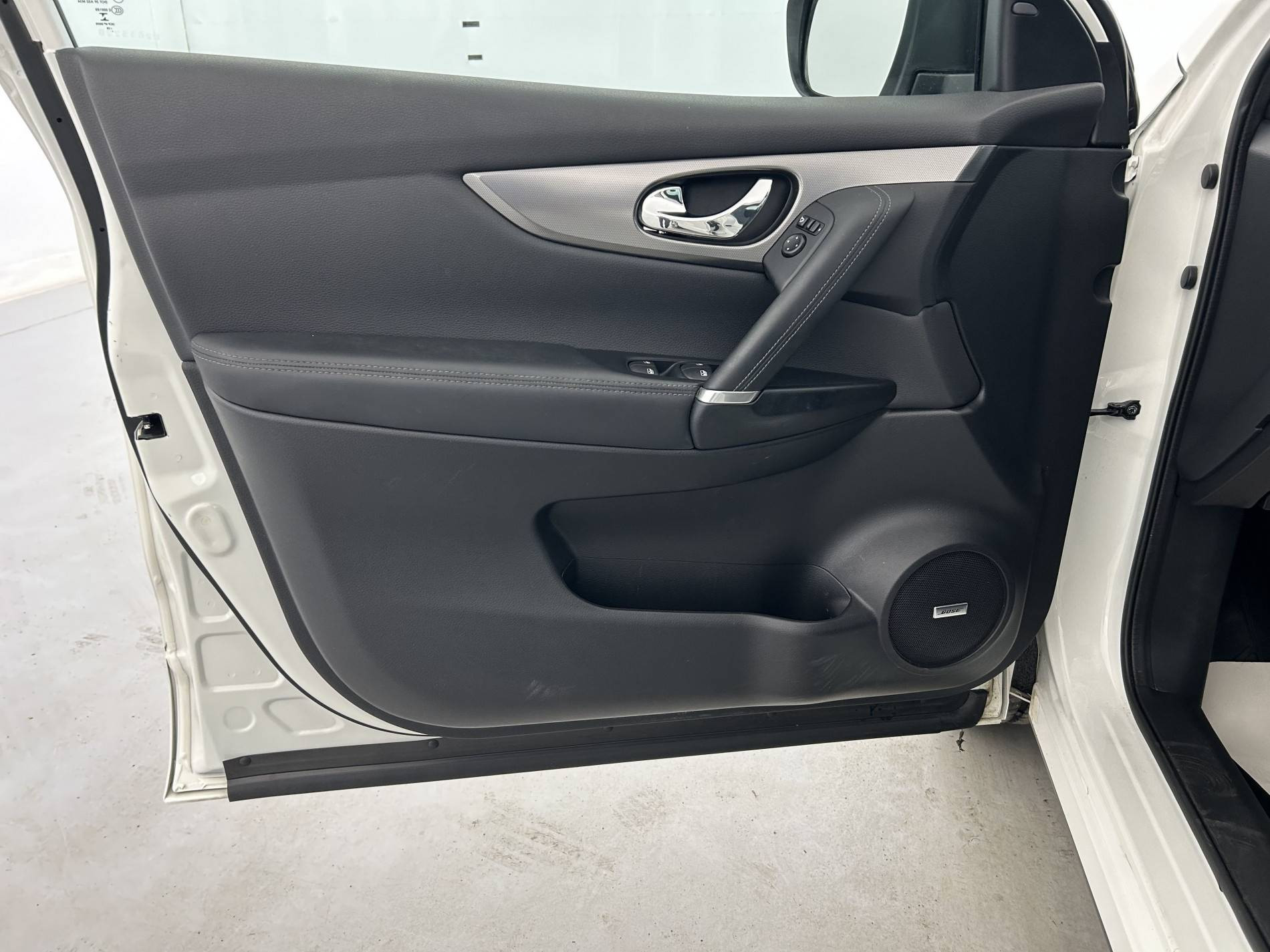 Vente en ligne Nissan Qashqai Qashqai 1.3 DIG-T 160 DCT au prix de 20 990 €