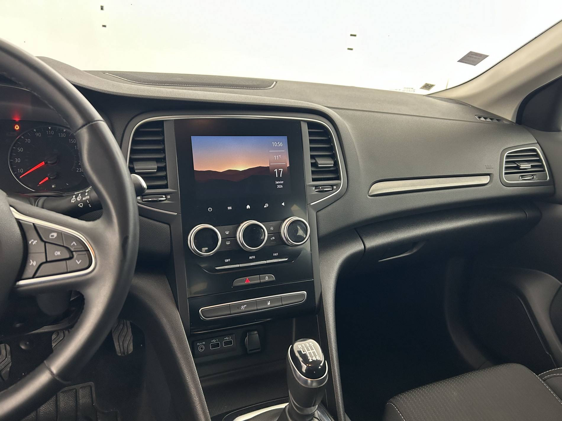 Vente en ligne Renault Megane 4 Mégane IV Berline Blue dCi 115 - 21B au prix de 14 990 €