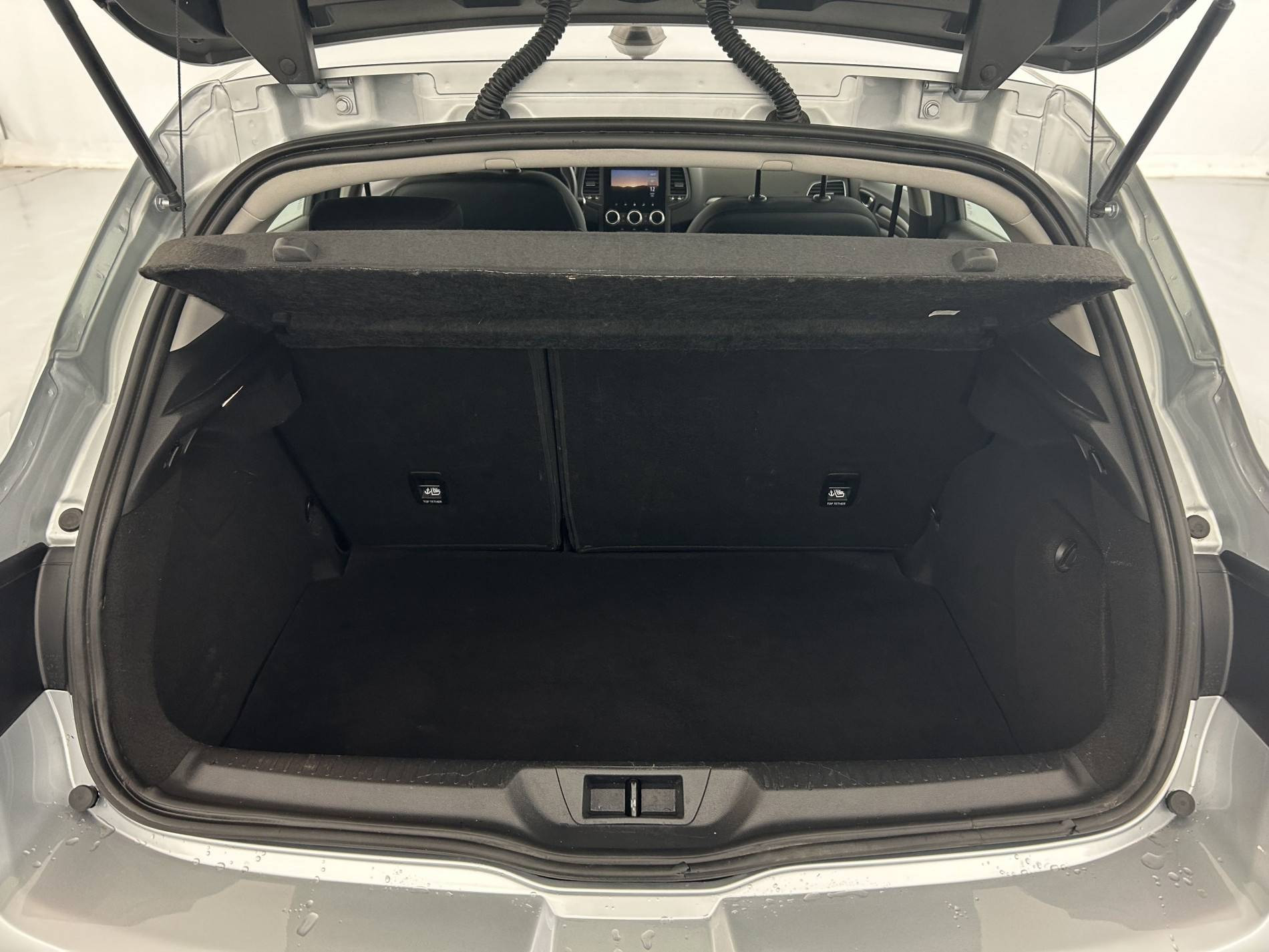 Vente en ligne Renault Megane 4 Mégane IV Berline Blue dCi 115 - 21B au prix de 14 790 €