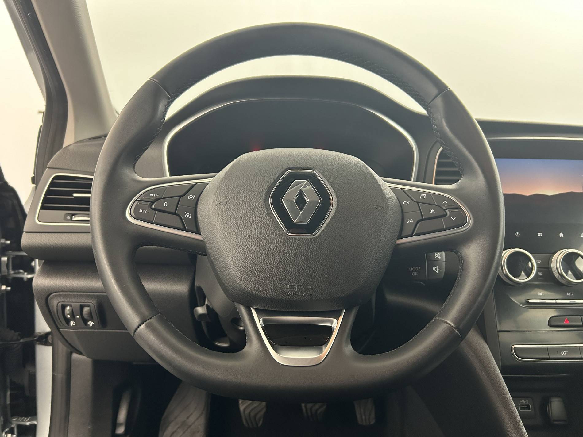 Vente en ligne Renault Megane 4 Mégane IV Berline Blue dCi 115 - 21B au prix de 14 790 €