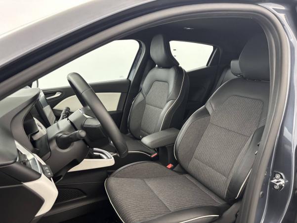 Vente en ligne Renault Clio 5 Clio TCe 90 - 21N au prix de 14 990 €