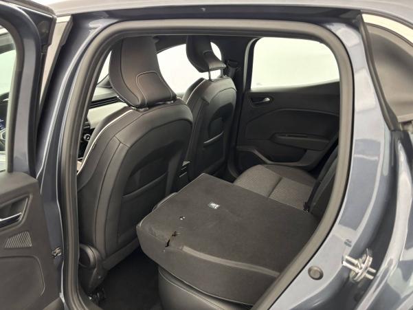 Vente en ligne Renault Clio 5 Clio TCe 90 - 21N au prix de 14 990 €