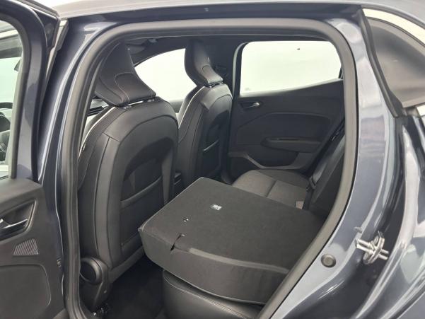 Vente en ligne Renault Clio 5 Clio TCe 90 - 21N au prix de 14 990 €