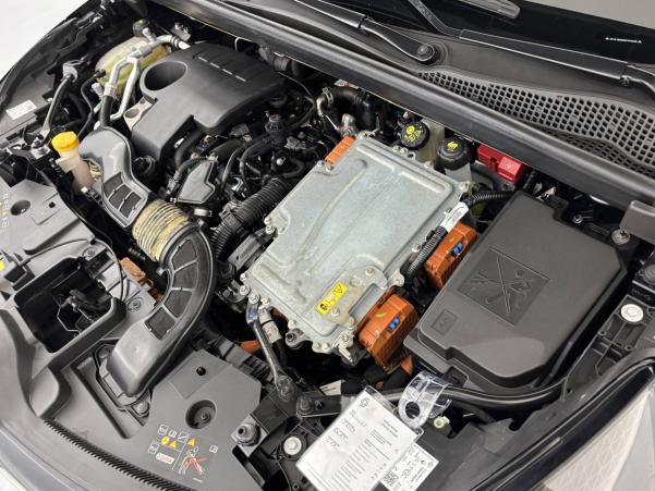 Vente en ligne Renault Captur  E-Tech Plug-in 160 au prix de 18 490 €