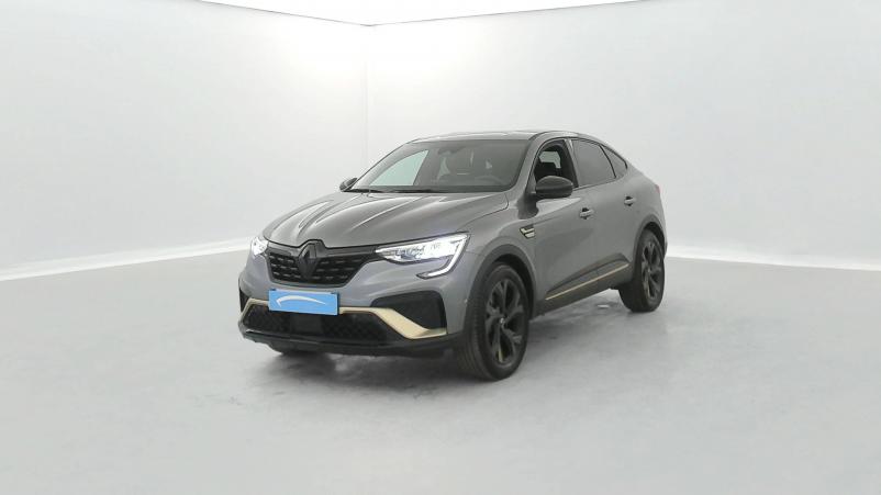 Vente en ligne Renault Arkana  E-Tech hybride 145 - 22 au prix de 24 990 €
