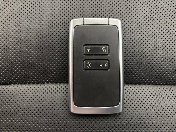 Vente en ligne Renault Arkana  E-Tech hybride 145 - 22 au prix de 24 990 €