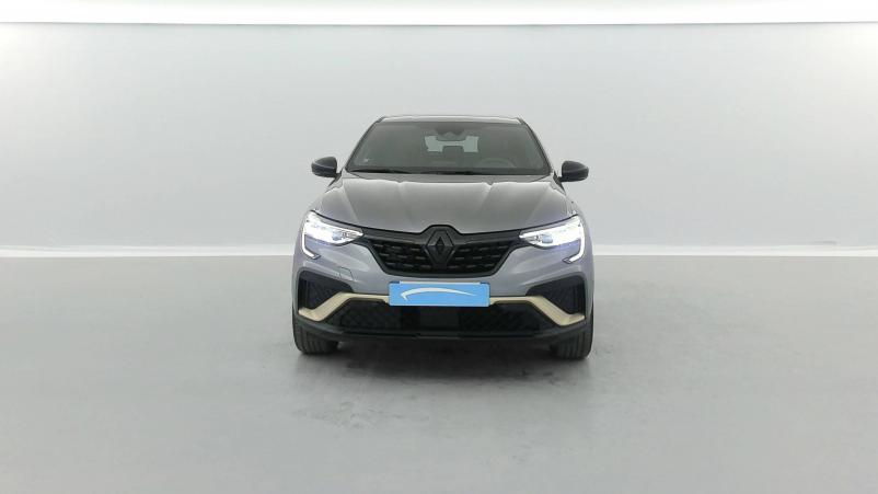 Vente en ligne Renault Arkana  E-Tech hybride 145 - 22 au prix de 24 990 €