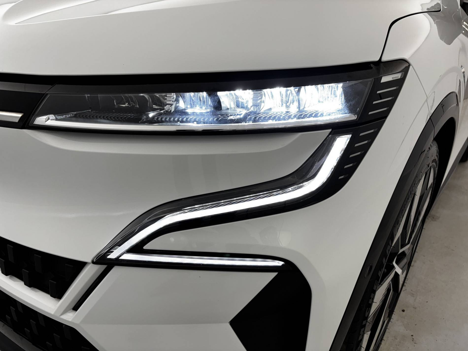 Vente en ligne Renault Megane E-Tech  EV60 220 ch optimum charge au prix de 24 980 €